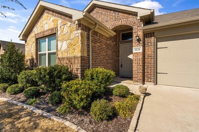 1028 Deer Valley Dr, Weatherford, TX 76087 - photo 2