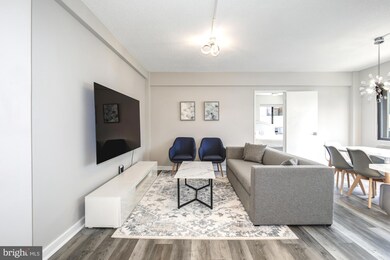 The President Condo unit 816, Washington, DC 20037 - photo 2