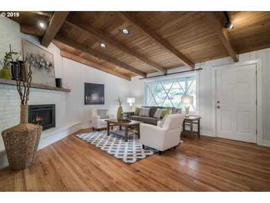 1023 Lund St, Lake Oswego, OR 97034 - photo 4