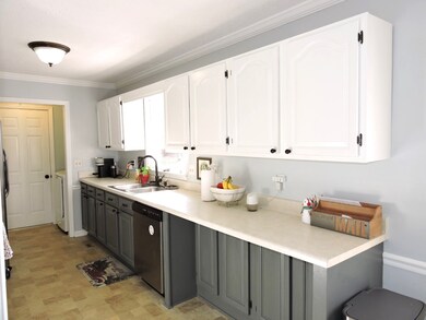 71 Greenbriar Cir, Manchester, TN 37355 - photo 6