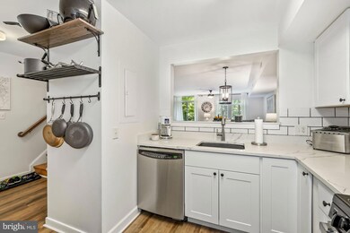 6327 Stevenson Ave unit D, Alexandria, VA 22304 - photo 6