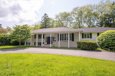 40 Shaw Avenue, Rockland