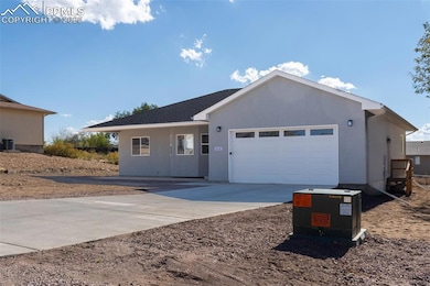 264 W Laurue Ln, Pueblo West, CO 81007 - photo 2