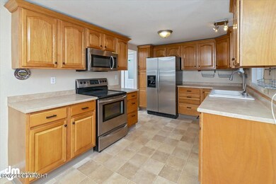 2103 W 32nd Ave, Anchorage, AK 99517 - photo 2