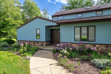 W1315 Cessna St, Lake Geneva, WI 53147 - photo 6