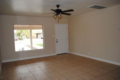 1840 N 27th Place, Phoenix, AZ 85008 - photo 4