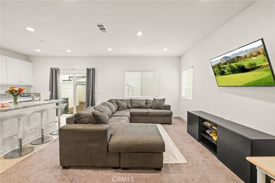 27166 Canyon Rock Ct, Moreno Valley, CA 92555 - photo 6