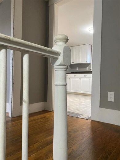 690 Central Ave unit 3, Dover, NH 03820 - photo 2