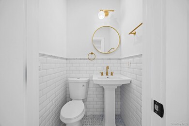 11809 Nashville Blvd, Cambria Heights, NY 11411 - photo 5