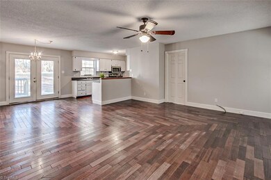 4102 & 4104 Duffers Ln, Greensboro, NC 27407 - photo 3