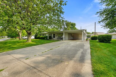 623 Circle Ct, Whiteland, IN 46184 - photo 4