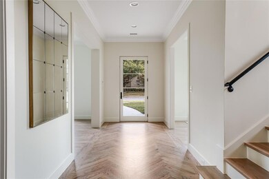 6909 Kenwood Ave, Dallas, TX 75214 - photo 2