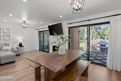 06-Living Room