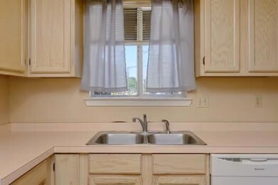 D5ABBF78-D648-4D99-B53E-4D1937084E1F