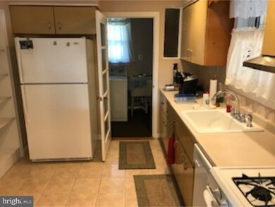 226 Bradley Ave, Haddonfield, NJ 08033 - photo 4