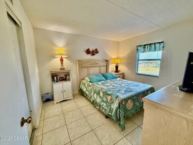Ocean Terrace Club unit 2010, Daytona Beach, FL 32118 - photo 4
