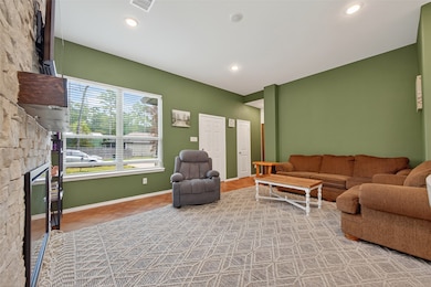 804 Pearl River Dr, Montgomery, TX 77316 - photo 6