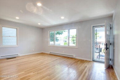 8 Ridge Place unit 1, Greenwich, CT 06831 - photo 4