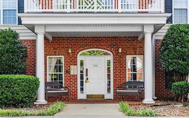 524 College Rd unit 306B, Greensboro, NC 27410 - photo 2