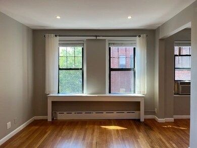 122 the Riverway unit 19, Boston, MA 02215 - photo 5