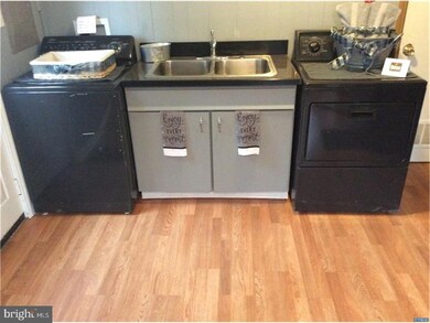 1214 Field Rd, Wilmington, DE 19805 - photo 3