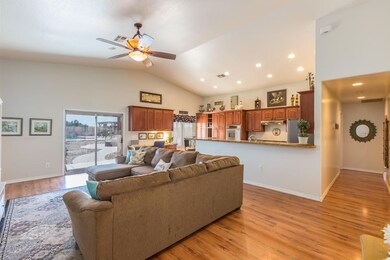 6) GREAT ROOM