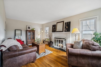 518 E Royal Forest Blvd, Columbus, OH 43214 - photo 6