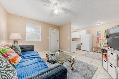 2121 NE Park St unit 5, Jensen Beach, FL 34957 - photo 4