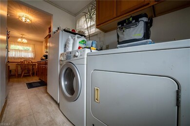 284 Thelma Dr, Sheffield Lake, OH 44054 - photo 4