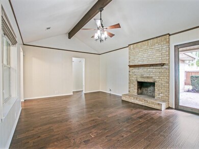 725 Glenhaven Dr, Hurst, TX 76054 - photo 6