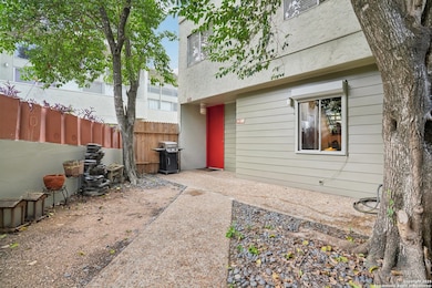 3103 Eisenhauer Rd unit K14, San Antonio, TX 78209 - photo 4