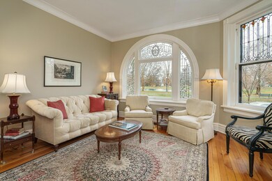 117 E Deshler Ave, Columbus, OH 43206 - photo 5