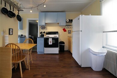 11 Merton Rd unit B, Newport, RI 02840 - photo 3