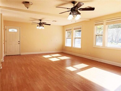 842 Oak St, Slidell, LA 70458 - photo 2