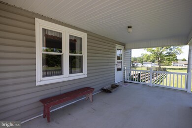 824 Copp Rd, Strasburg, VA 22657 - photo 4