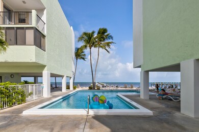 Oceanfront pool