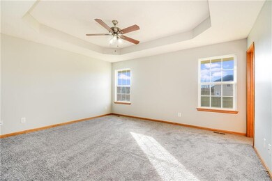 Huge Master Bedroom! New Carpet & New Paint!