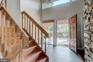 11 Wyndam Ct, Lutherville Timonium, MD 21093 - photo 4