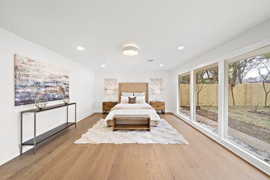 2018 Libbey Dr, Houston, TX 77018 - photo 5