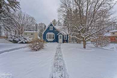 7 Pinehurst Rd, Albany, NY 12205 - photo 3