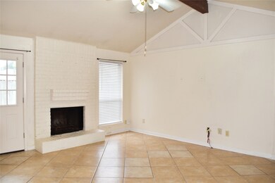 9527 Kingsvalley St, Houston, TX 77075 - photo 3