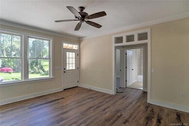 729 Center St, Asheville, NC 28803 - photo 2