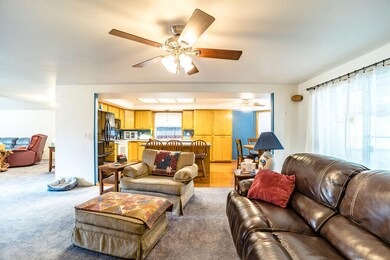 3057 Ruby Dr, Medford, OR 97504 - photo 6