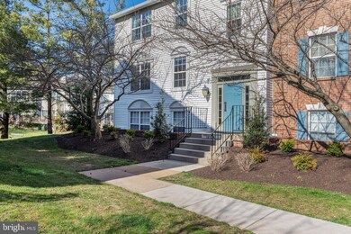 12104 Greenway Ct unit 201, Fairfax, VA 22033 - photo 2