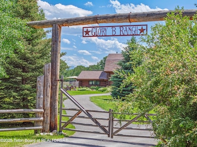 Welcome to Glory B Ranch