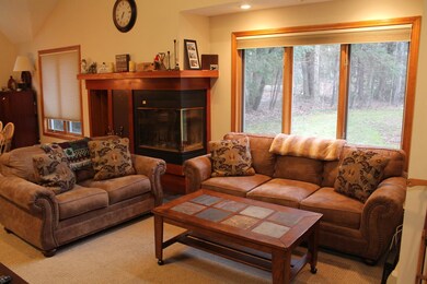 12 Mountain Brook Cir unit 1, Lincoln, NH 03251 - photo 6