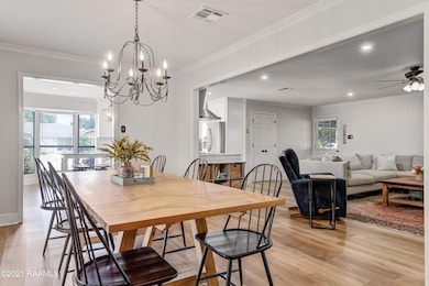 404 N Michot -6