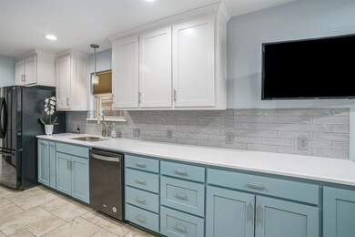 1104 Hemphill Ct, Cleburne, TX 76033 - photo 7