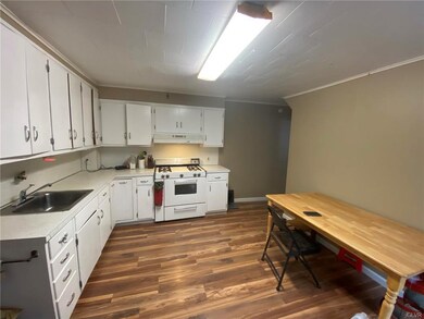 519 N Lumber St, Allentown, PA 18102 - photo 6