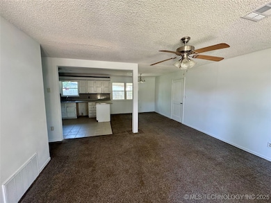 616 D St SE, Miami, OK 74354 - photo 5